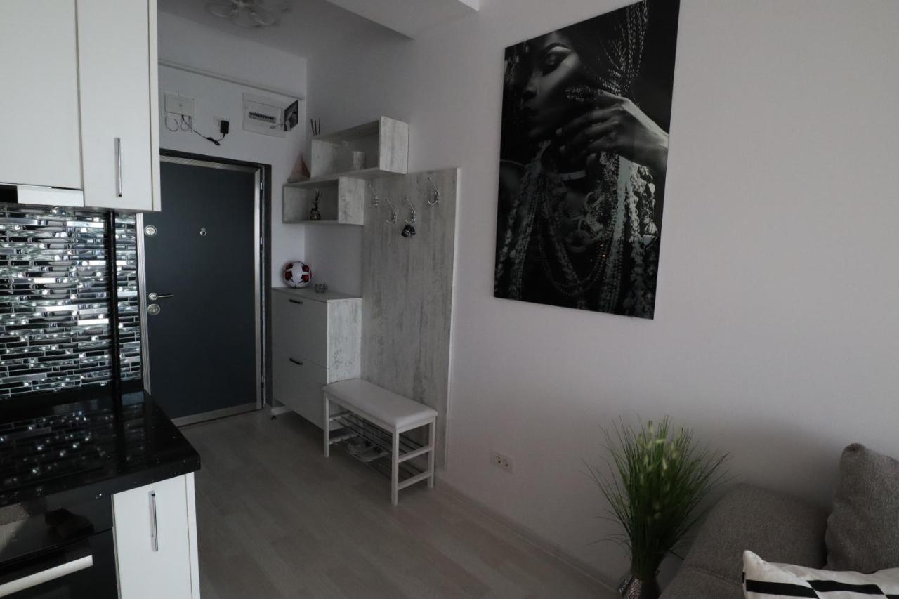 Panoramis Promenada-Cezar Appartement Năvodari Buitenkant foto